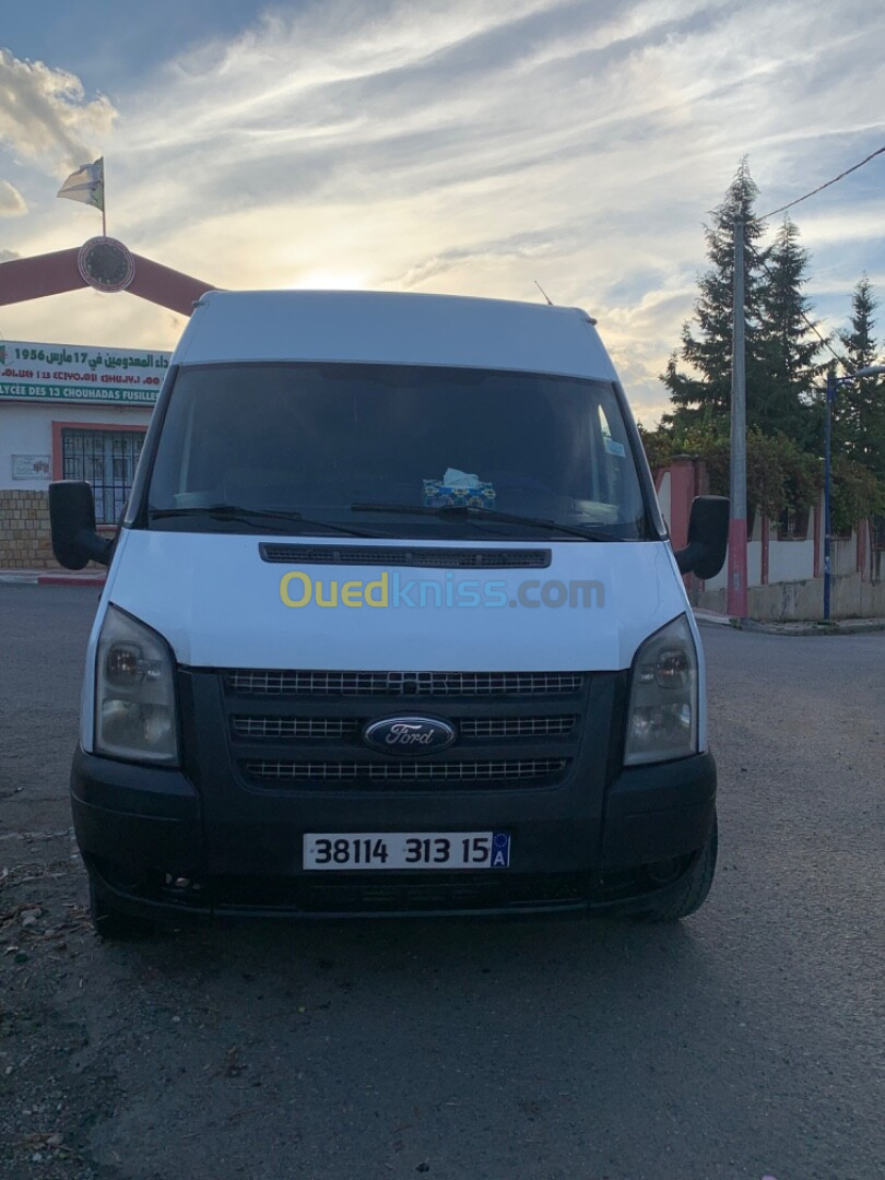 Ford Transit 2x2 2013