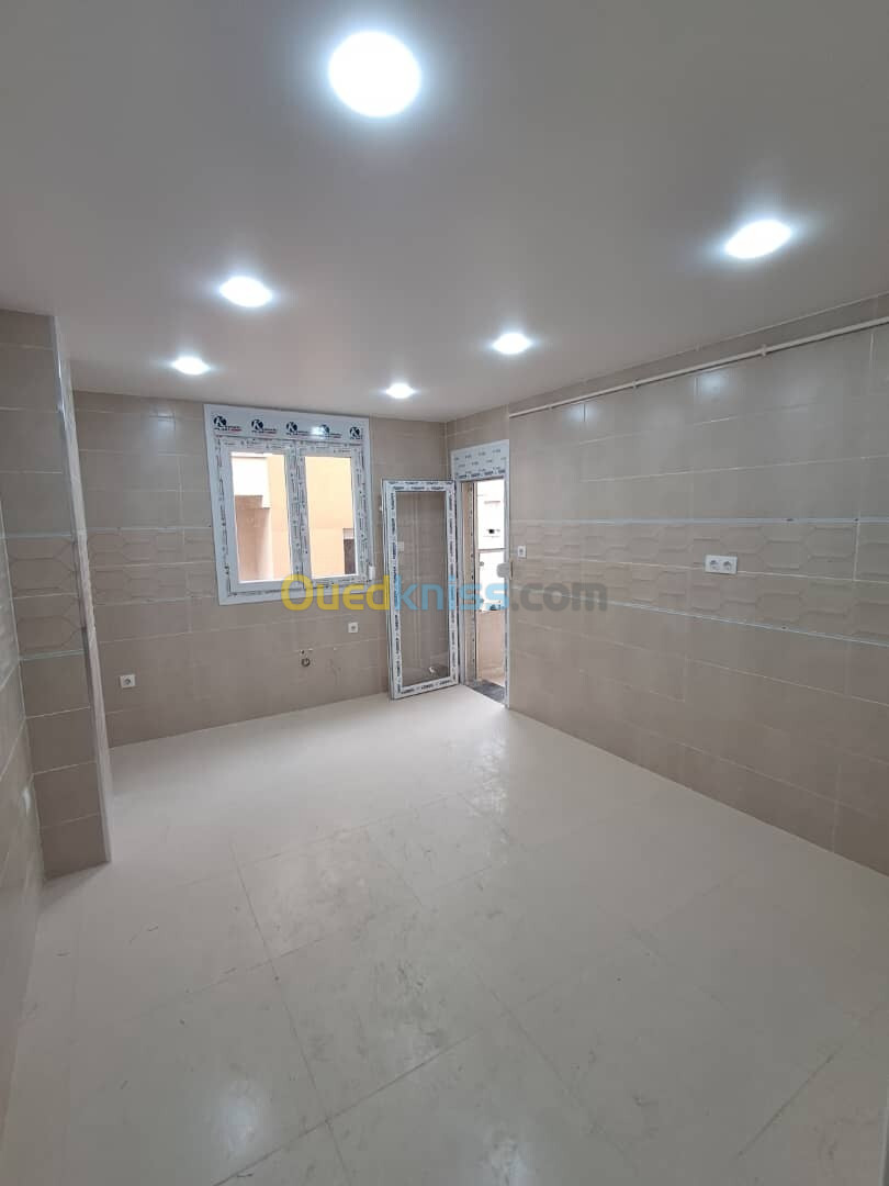 Vente Appartement F3 Alger Bordj el kiffan