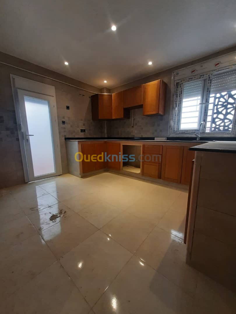 Vente Appartement F2 Alger Bordj el kiffan