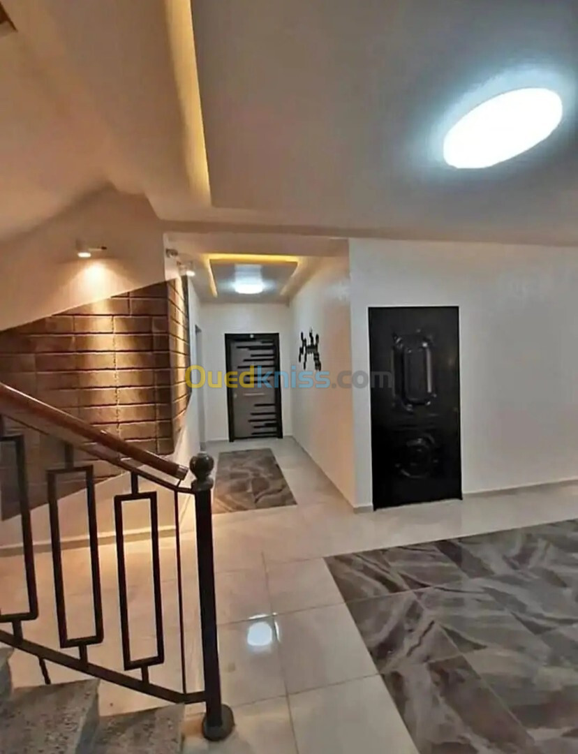 Vente Appartement F2 Alger Bordj el kiffan