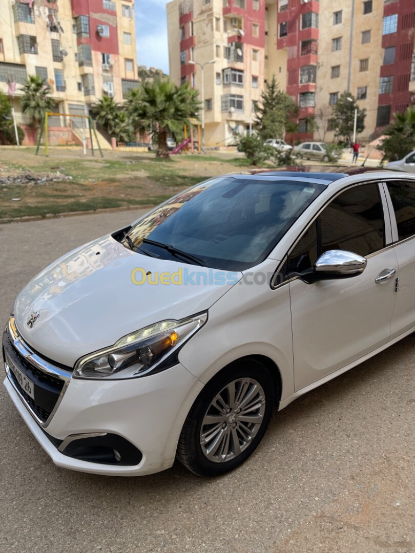 Peugeot 208 2019 Allure Facelift