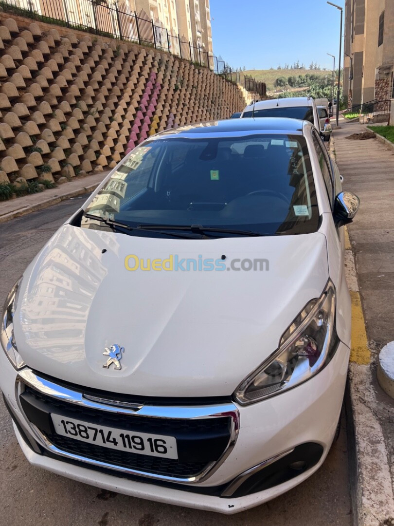 Peugeot 208 2019 Allure Facelift