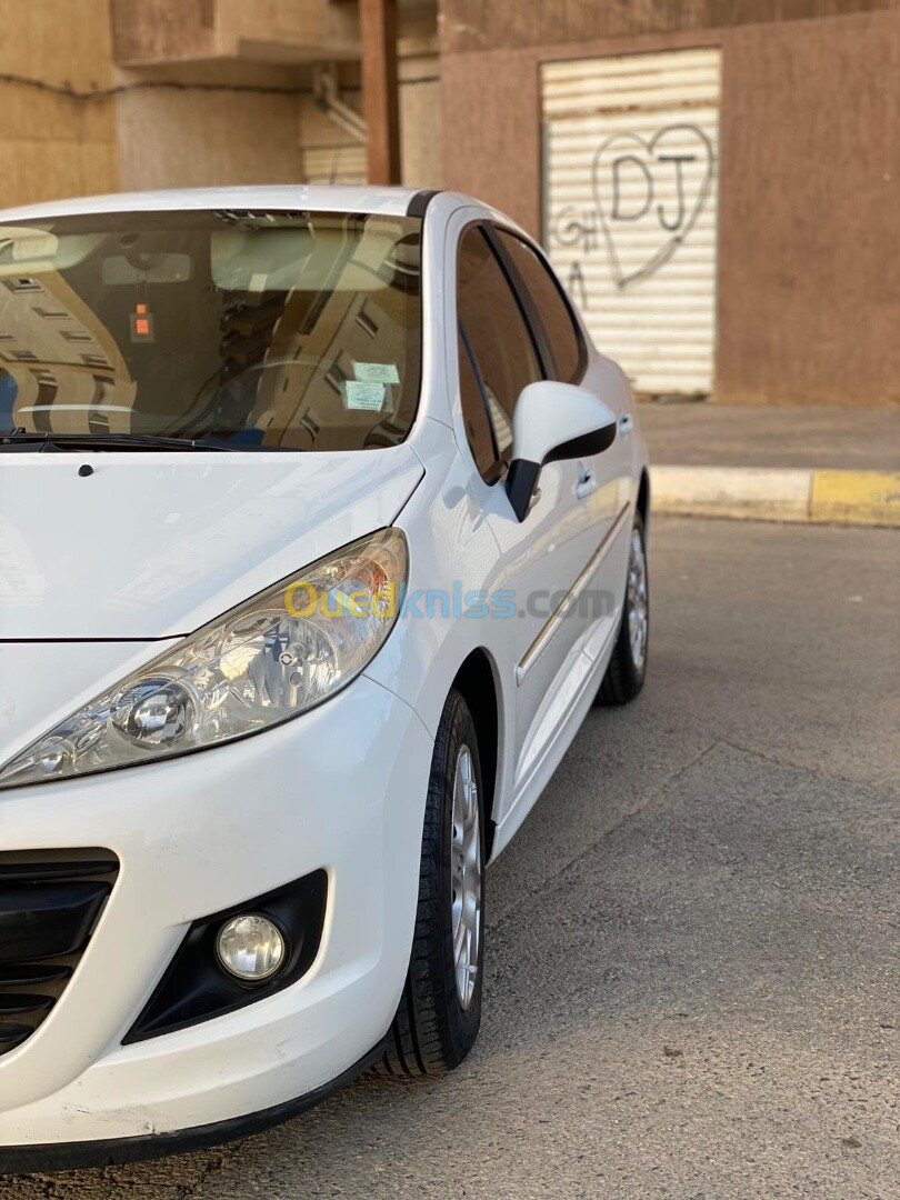 Peugeot 207 2012 