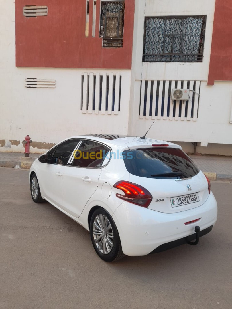 Peugeot 208 2019 Allure Facelift