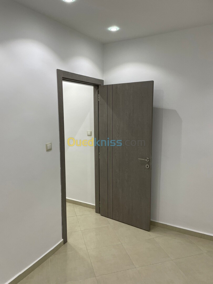 Vente Appartement F3 Alger Zeralda