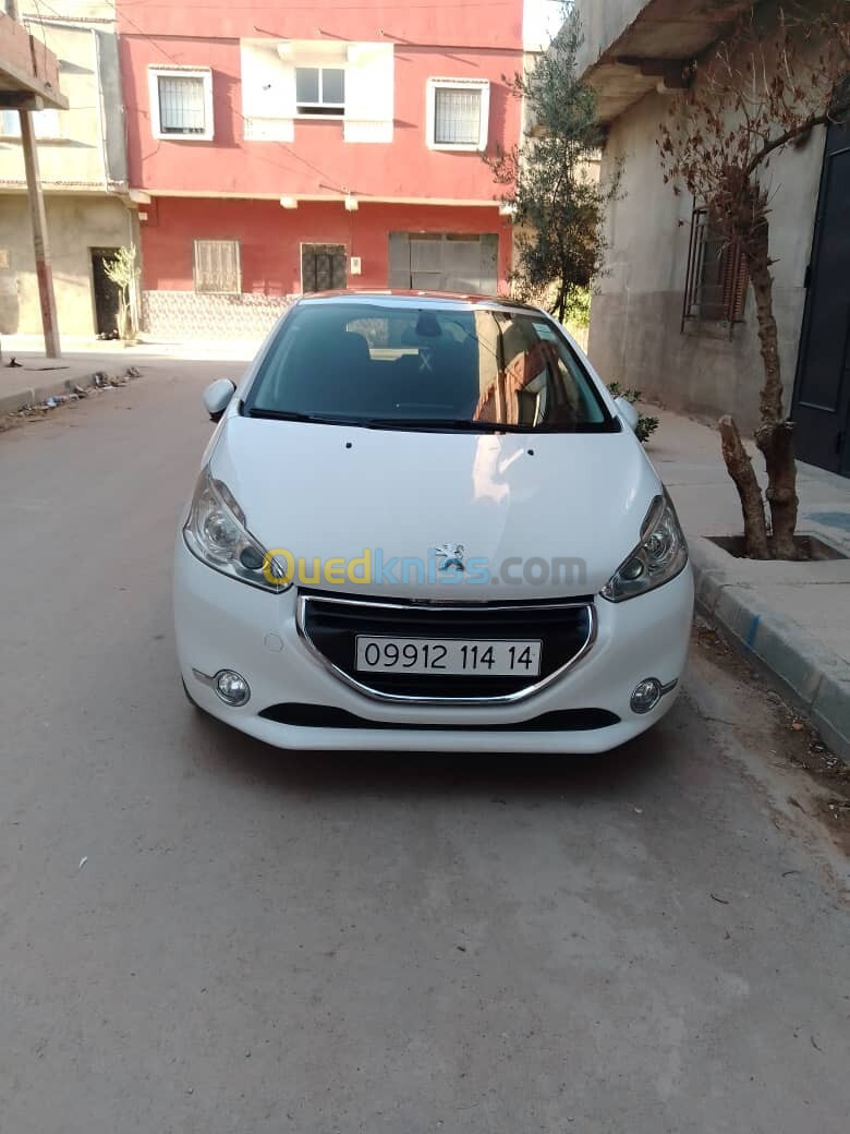 Peugeot 208 2014 208