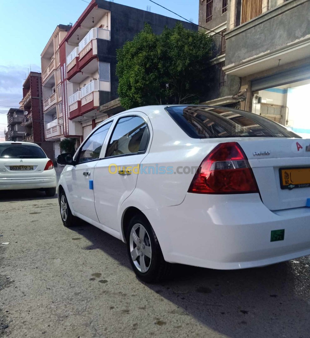 Chevrolet Aveo 4 portes 2014 