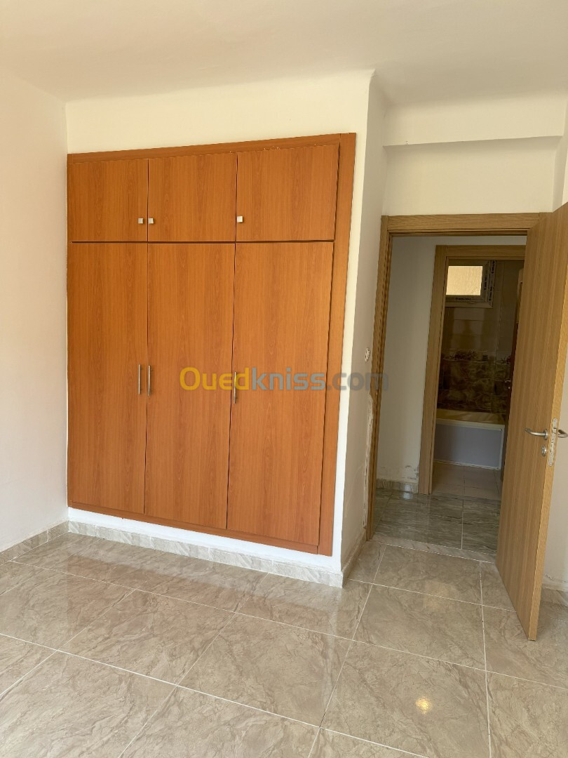 Location Appartement F5 Alger Souidania