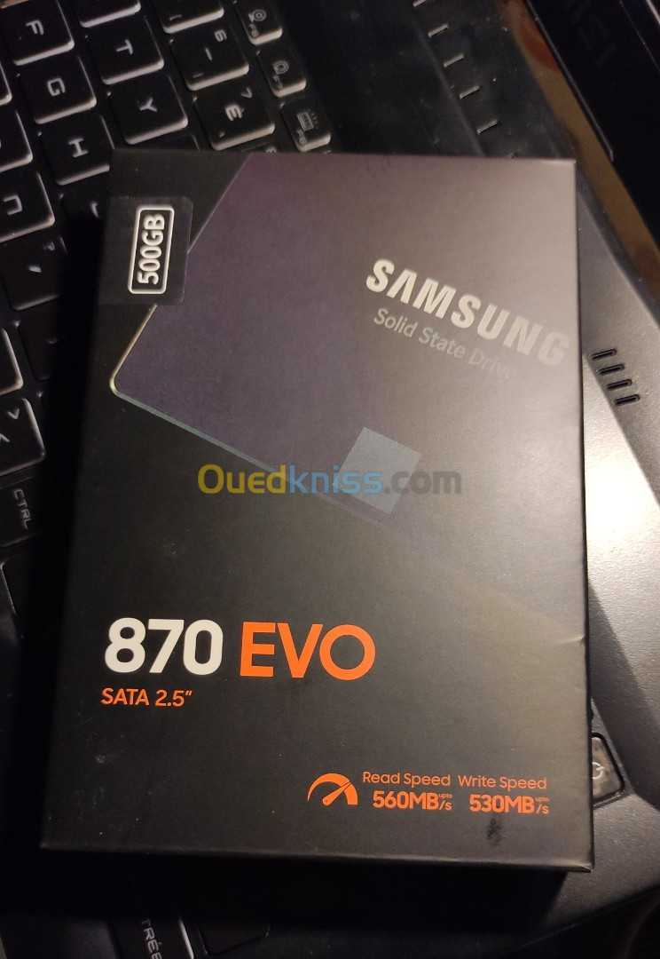 Ssd Samsung evo 870 500gb(James utilities)