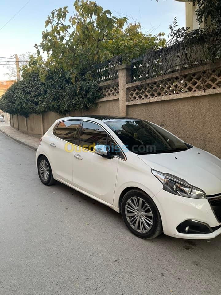 Peugeot 208 2019 Allure Facelift