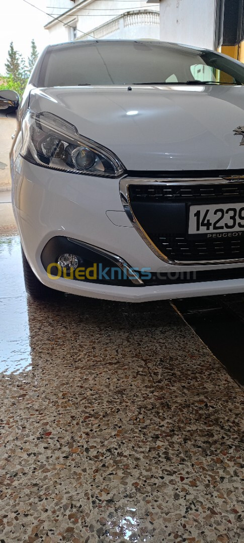 Peugeot 208 2019 Access