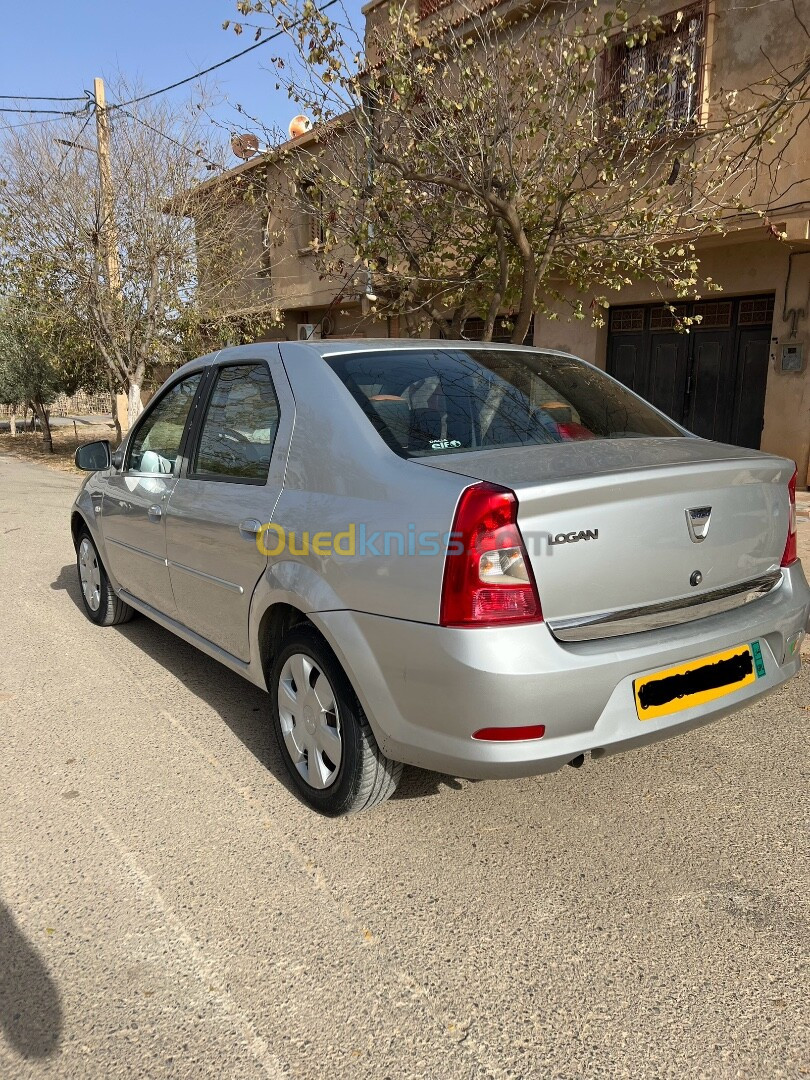 Dacia Logan 2012 