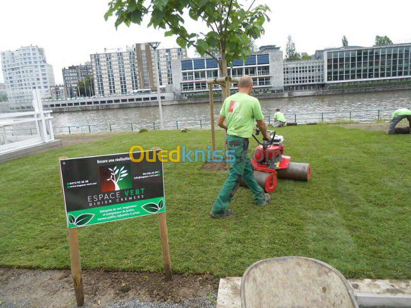 Nettoyage+aménagement des espaces verts