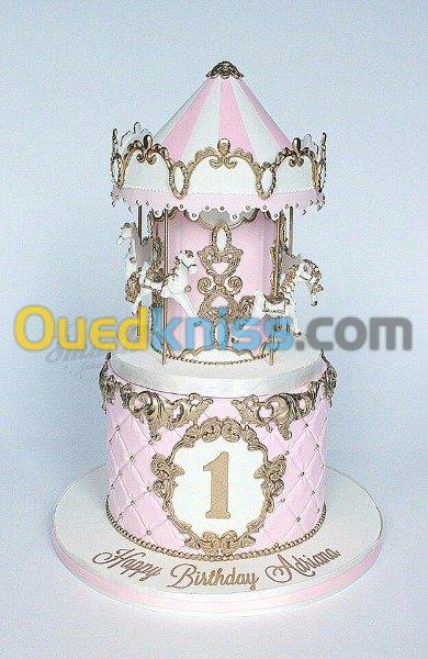 gâteaux cake Design en pâte à sucre 