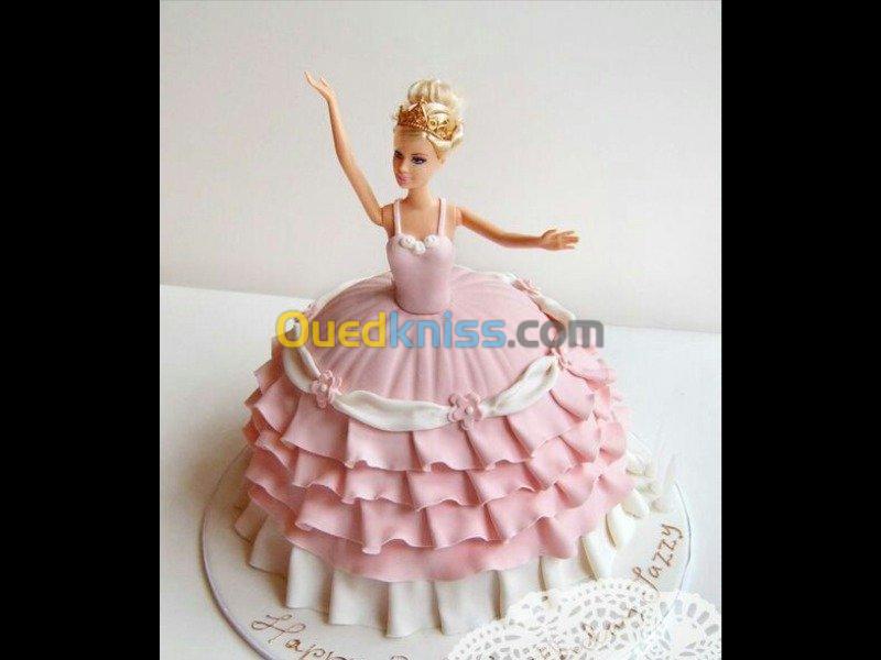 gâteaux cake Design en pâte à sucre 