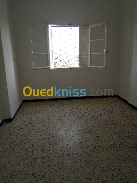 Vente Appartement F4 Tipaza Kolea