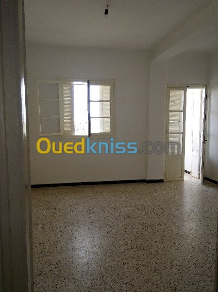 Vente Appartement F4 Tipaza Kolea