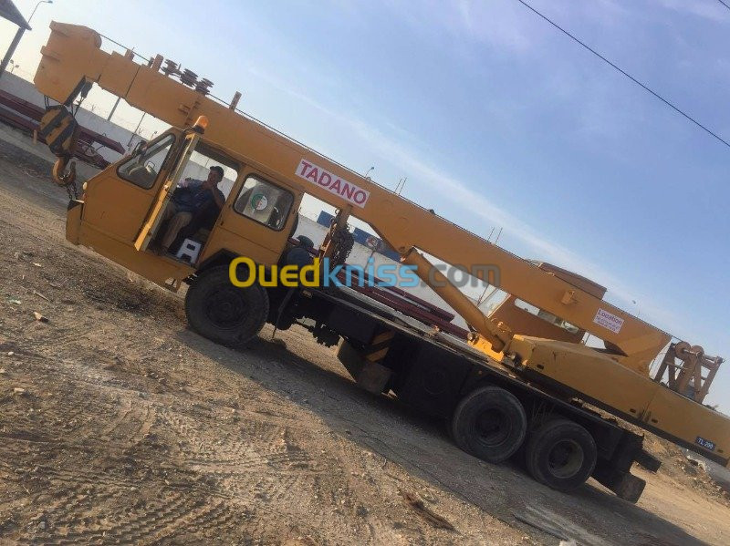 location grue tadano 20 tonnes 