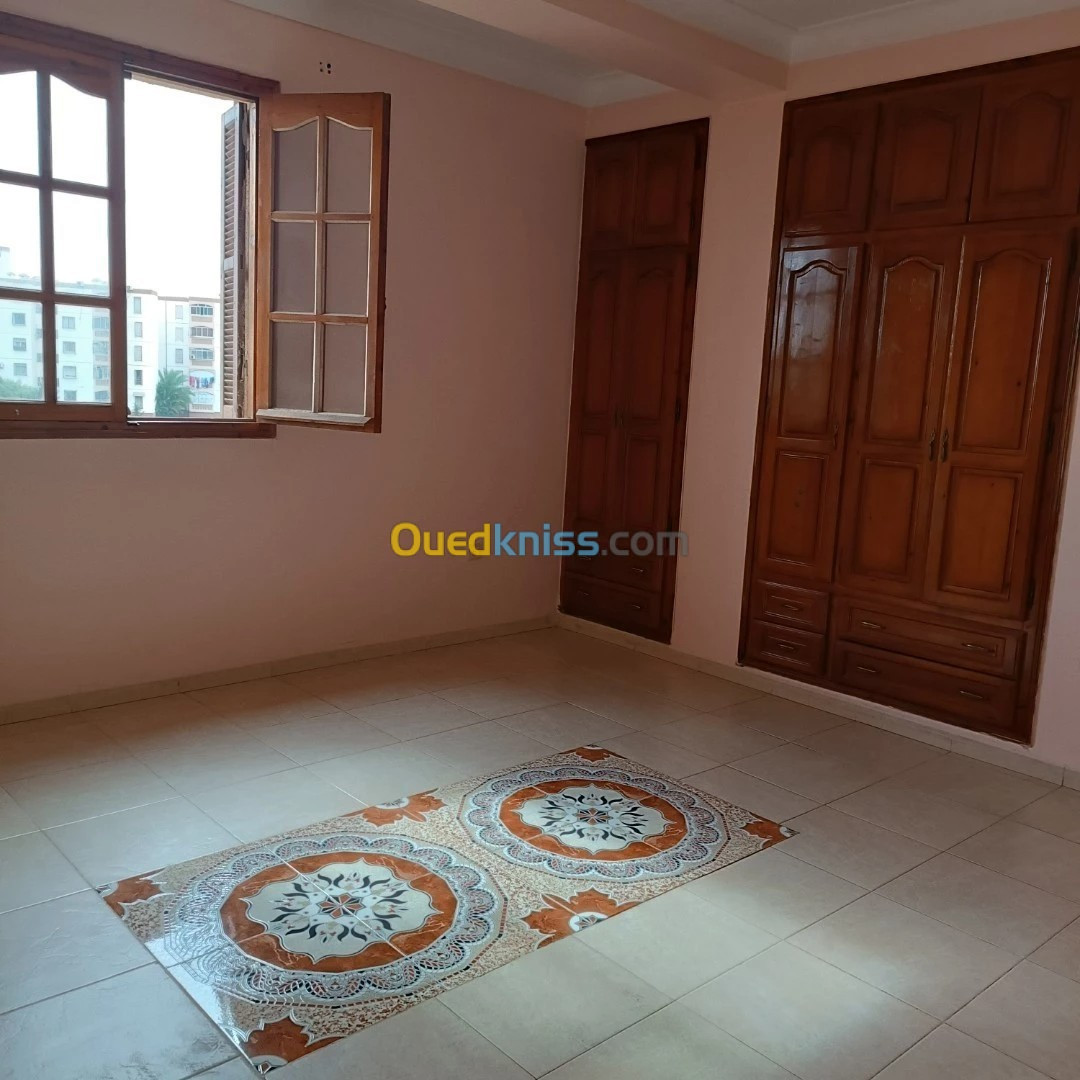 Location Appartement F4 Alger Birkhadem