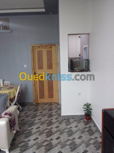 Location Appartement F2 Skikda El harrouch