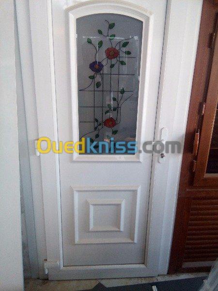 PORTES PANNEAUX MASONITES