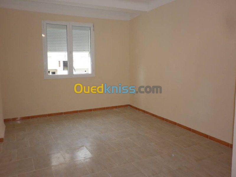 Location Appartement F5 Skikda Skikda