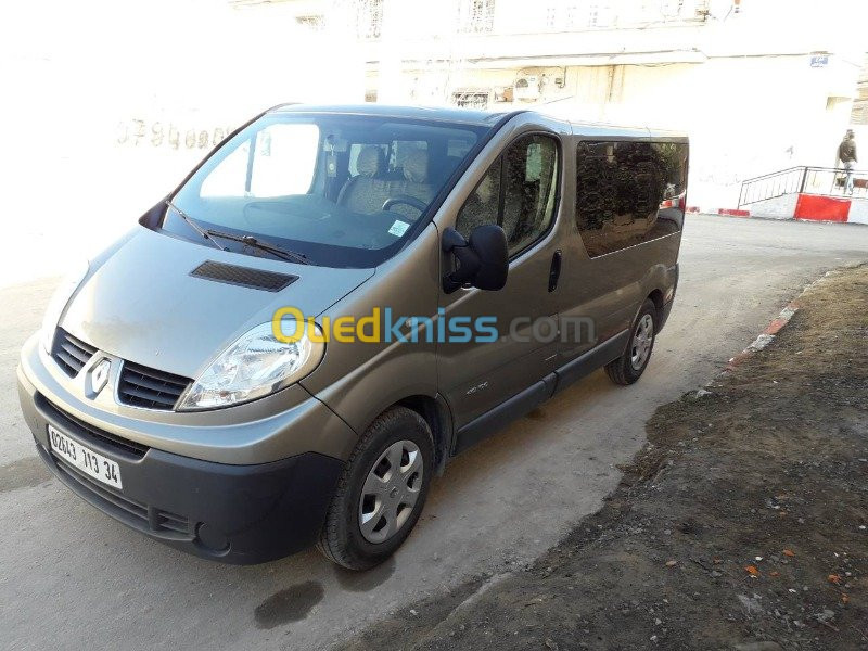 location de fourgon renault trafic