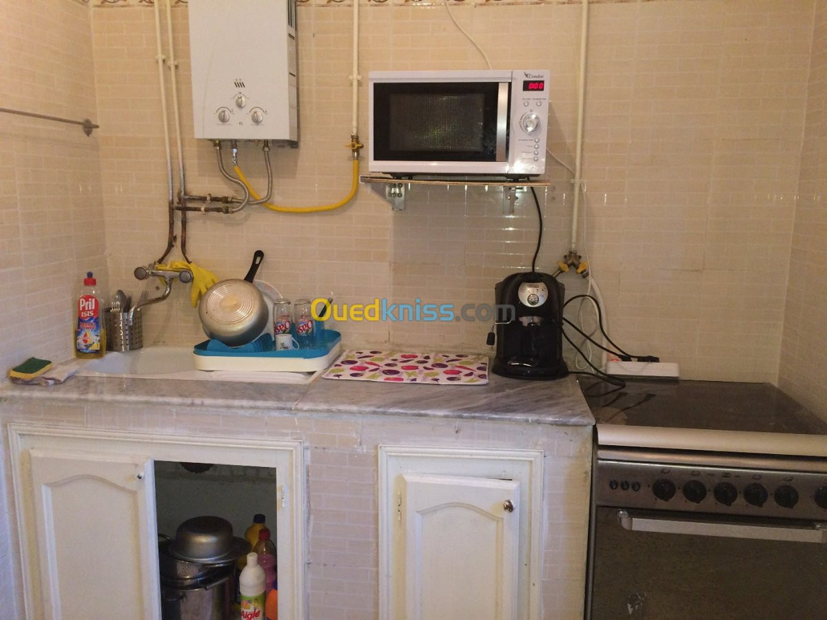 Location vacances Appartement F4 Tipaza Ain tagourait