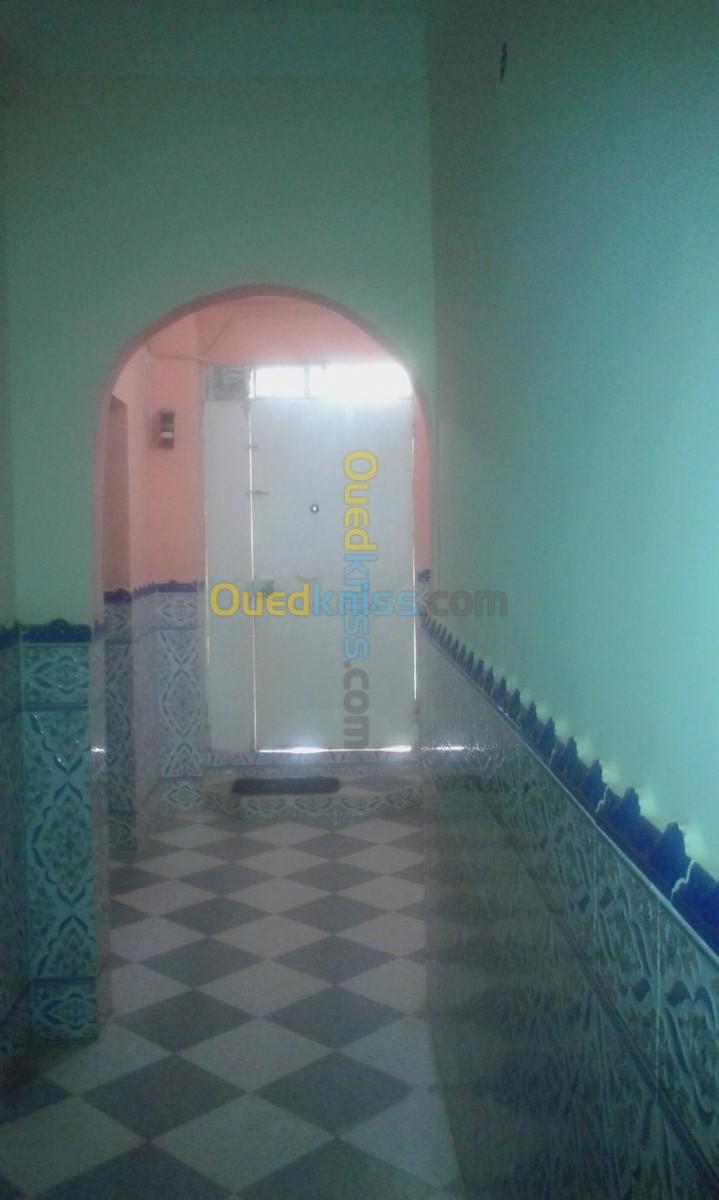 Vente Appartement F4 Tiaret Ain deheb