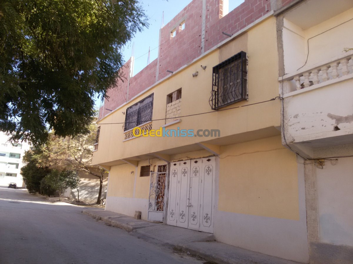 Vente Niveau De Villa F6 Oum El Bouaghi Ain beida