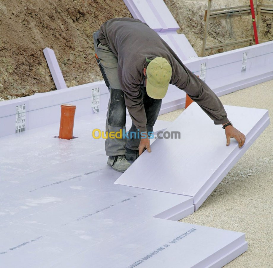 FABRICATION DES PLAQUES EN POLYSTYRENE