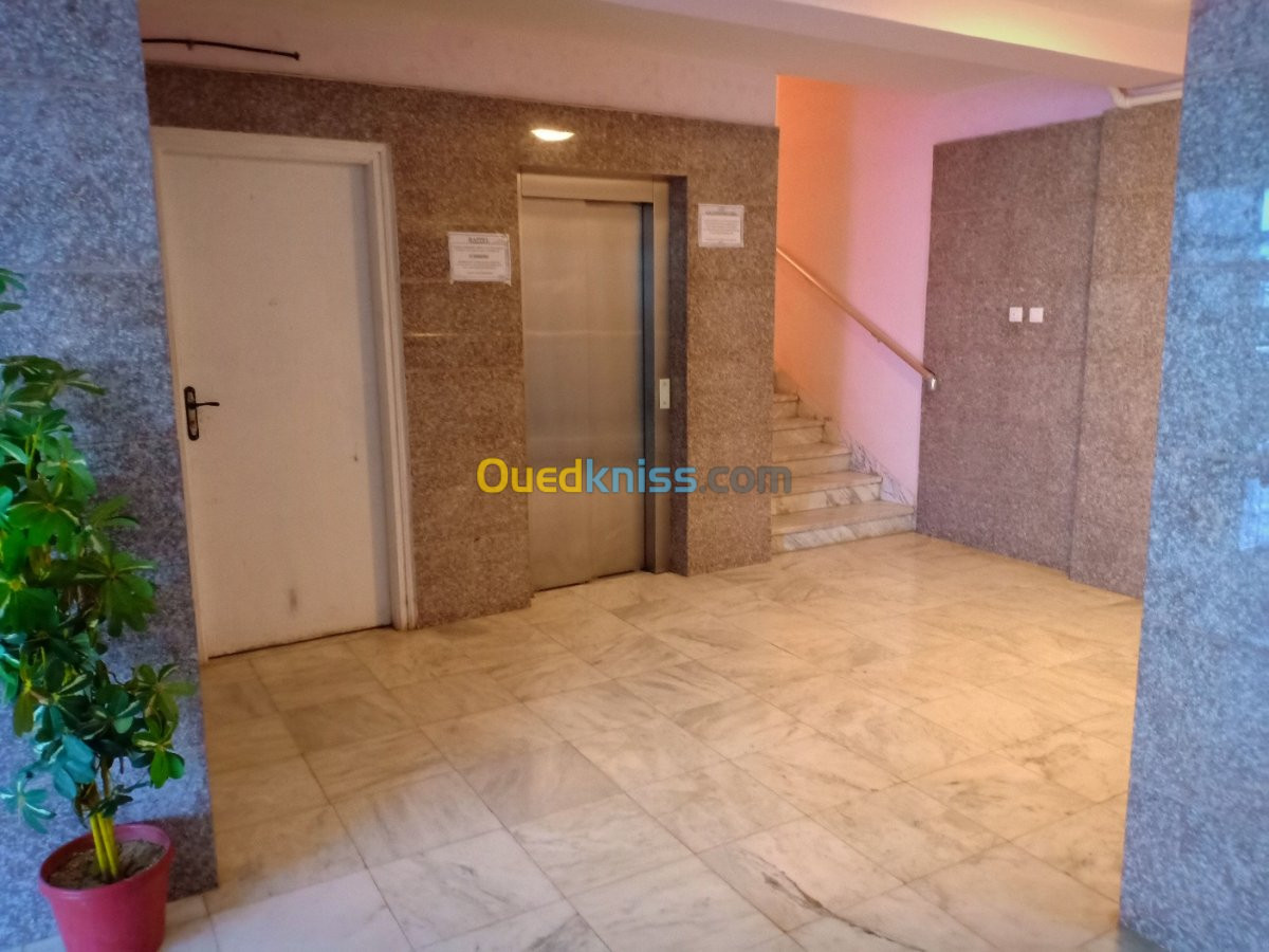 Vente Appartement F3 Oran Oran