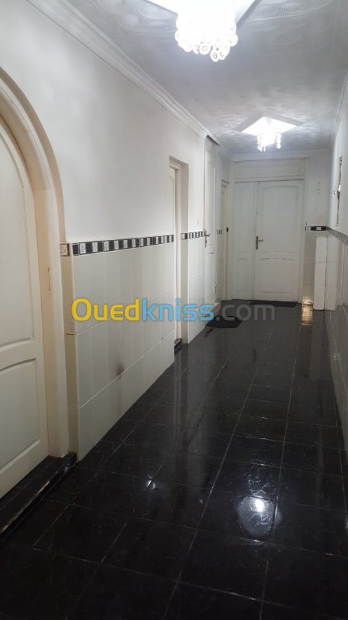 Location Niveau De Villa F3 Oran Oran