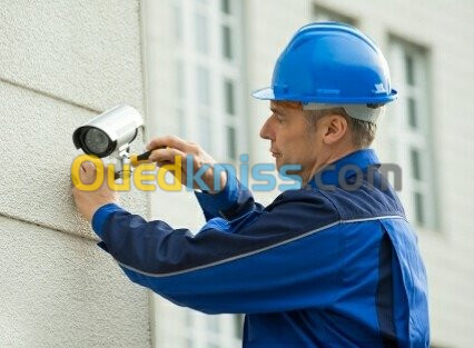 Installation de camera de surveillance