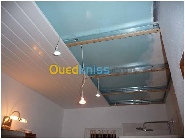 Faux plafond PVC