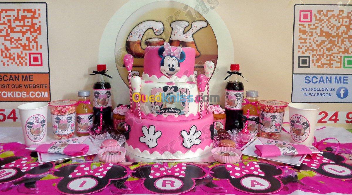 Un candybar sur le thème de Minnie – fête anniversaire de Lina de 2 ans