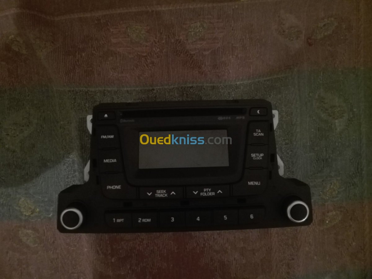 Radio Mini Chaine Bluetooth Hyundai i1