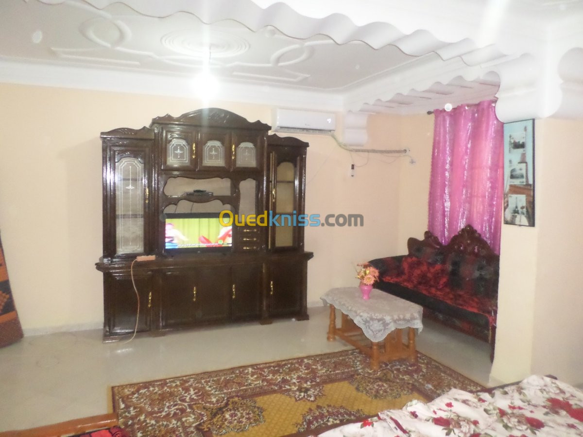 Location Niveau De Villa F3 Jijel Jijel