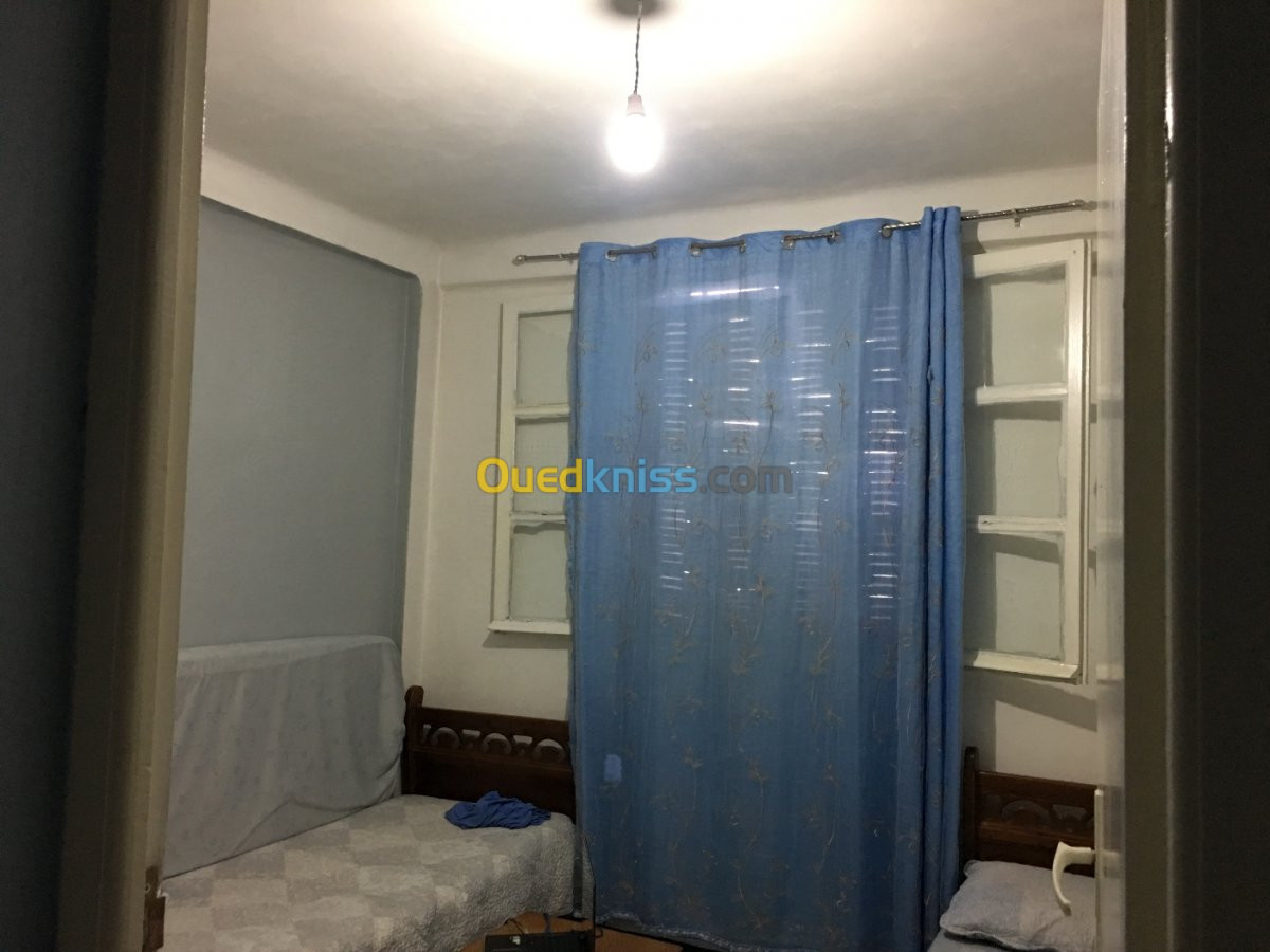 Vente Appartement F3 Bejaia Ouzellaguen