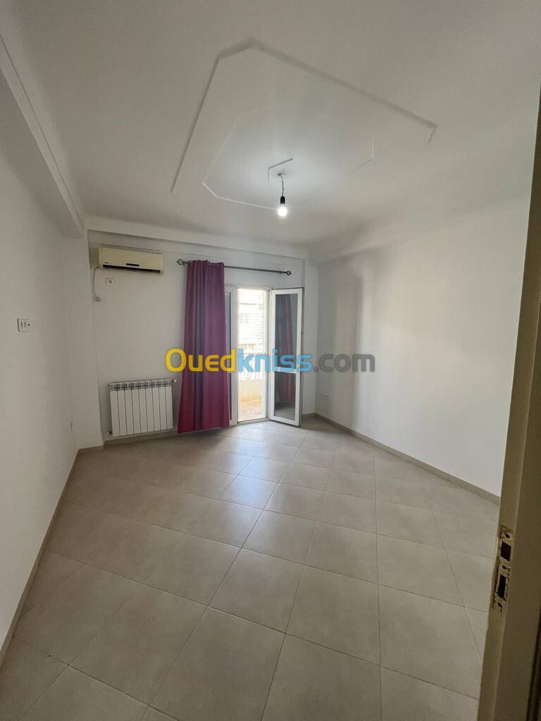 Location Appartement F3 Alger Bordj el bahri