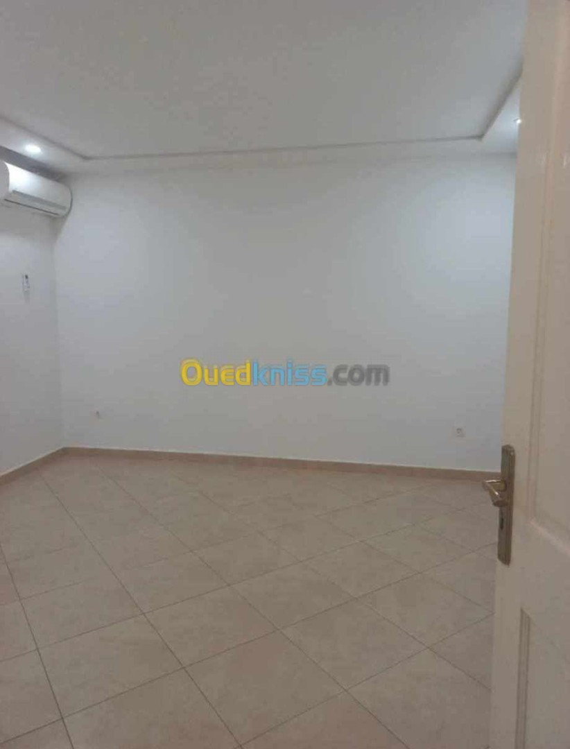 Location Niveau De Villa F3 Alger Bordj el bahri