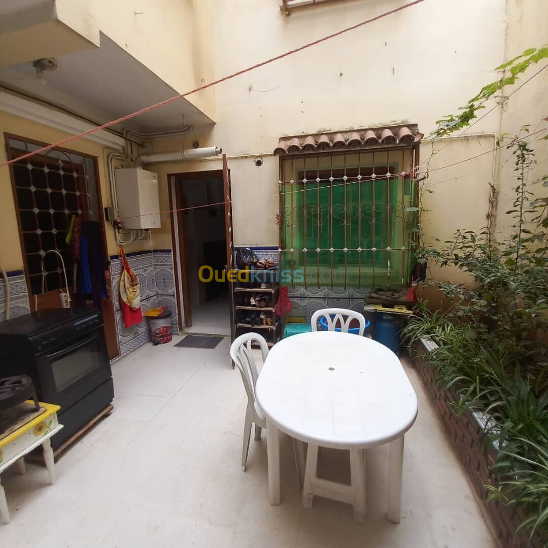 Location Niveau De Villa F2 Alger Bordj el bahri