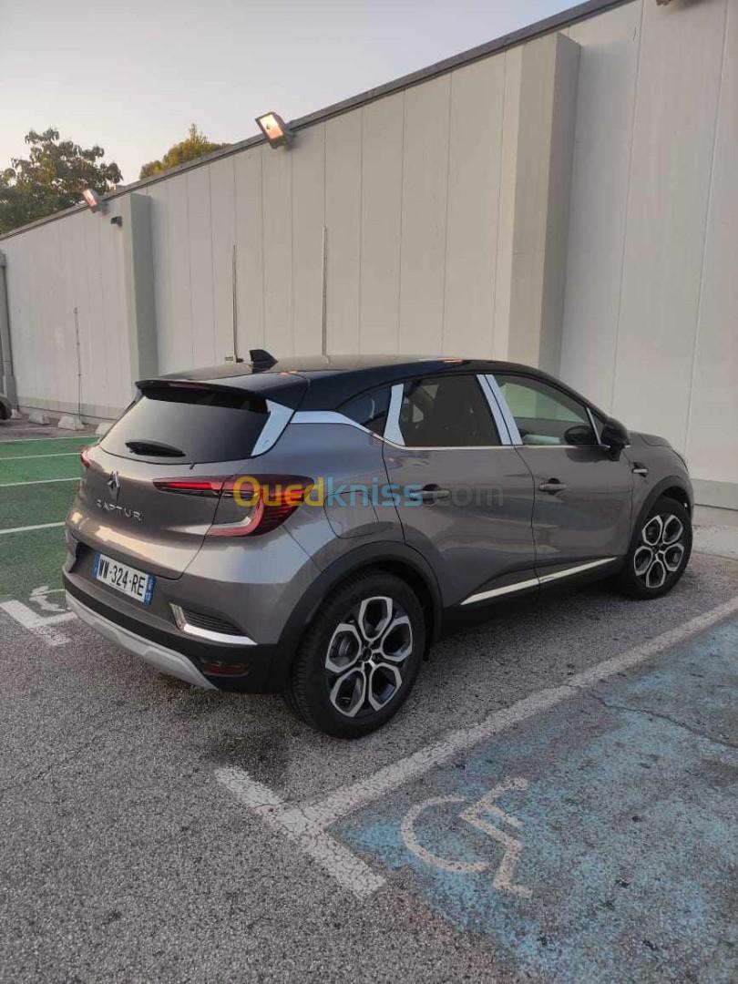 Renault CAPTUR 2023 