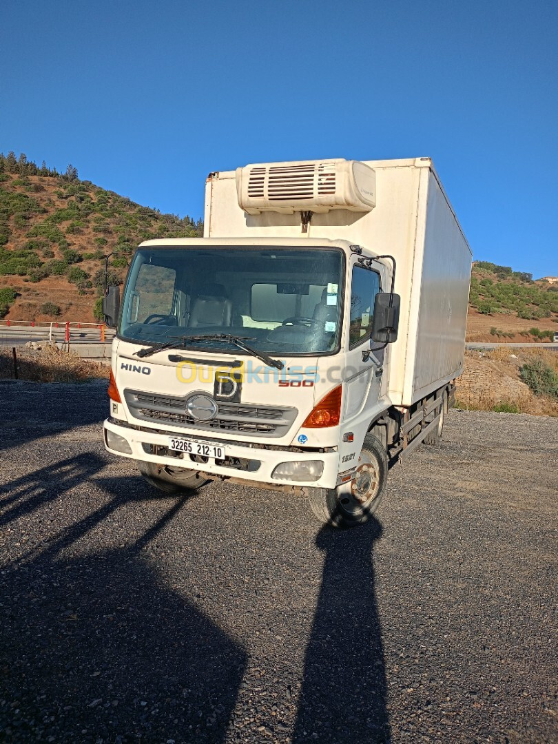 Hino 500 2012