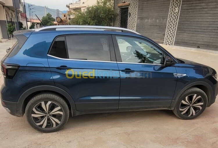 Volkswagen T-Cross 2023 a