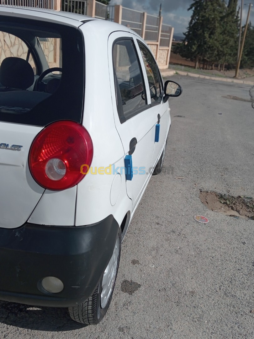 Chevrolet Spark 2012 Lite Base