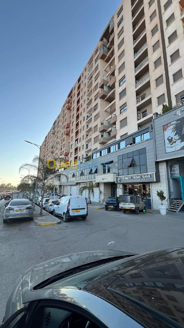 Location Appartement F4 Oran Bir el djir