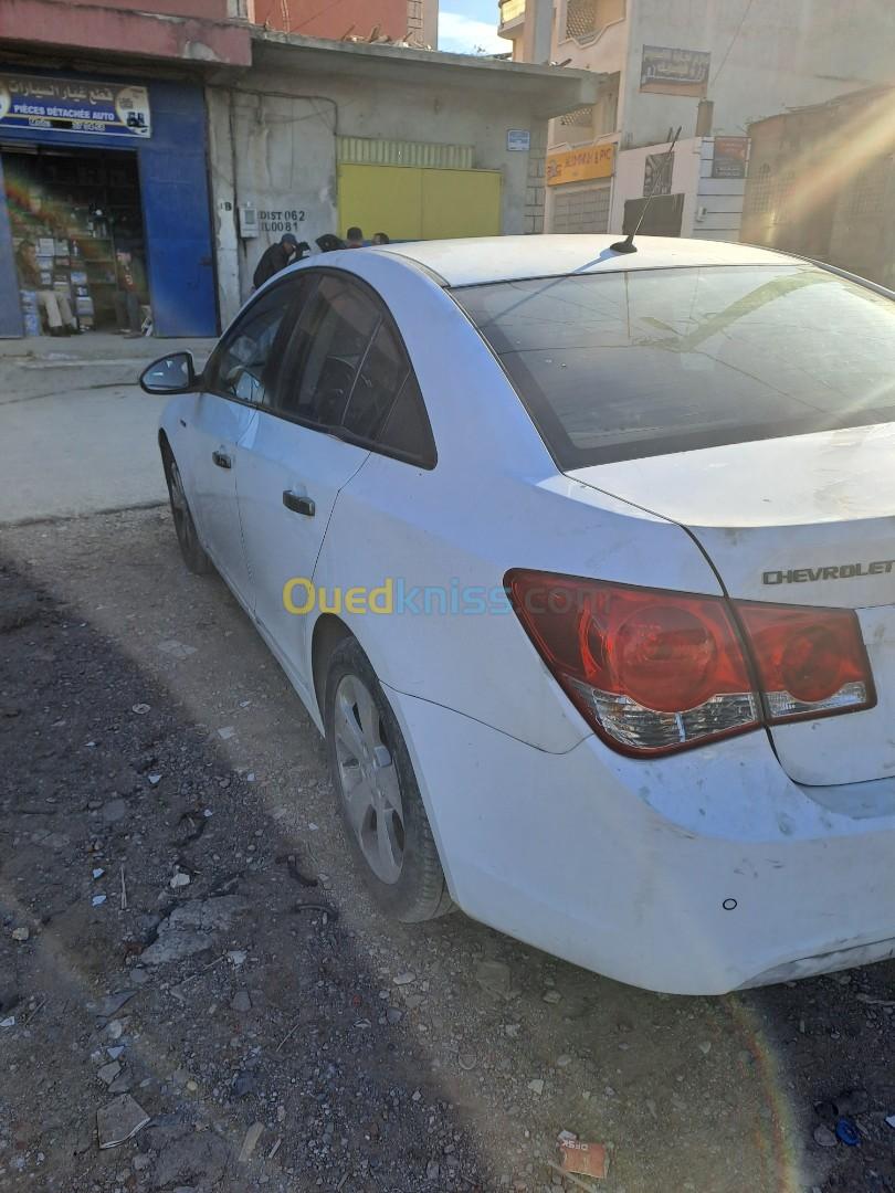 Chevrolet Cruze 2012 LT