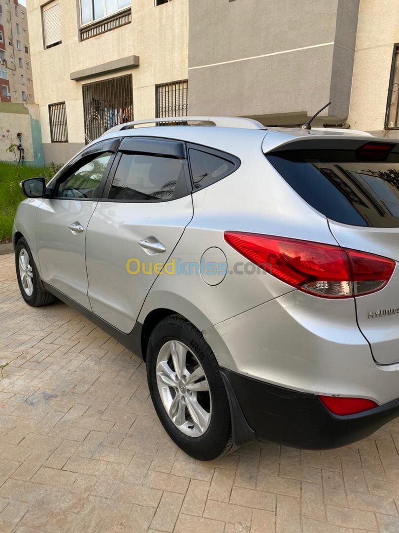 Hyundai Tucson 2011 Extreme