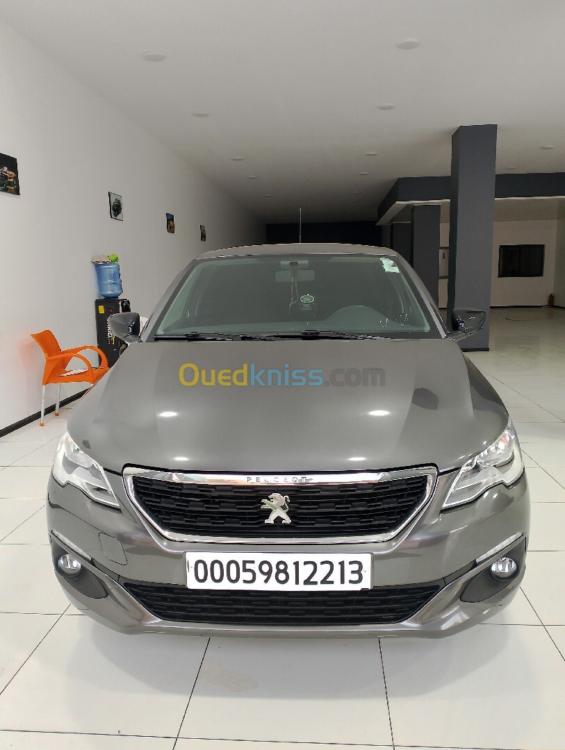 Peugeot 301 2022 Allure